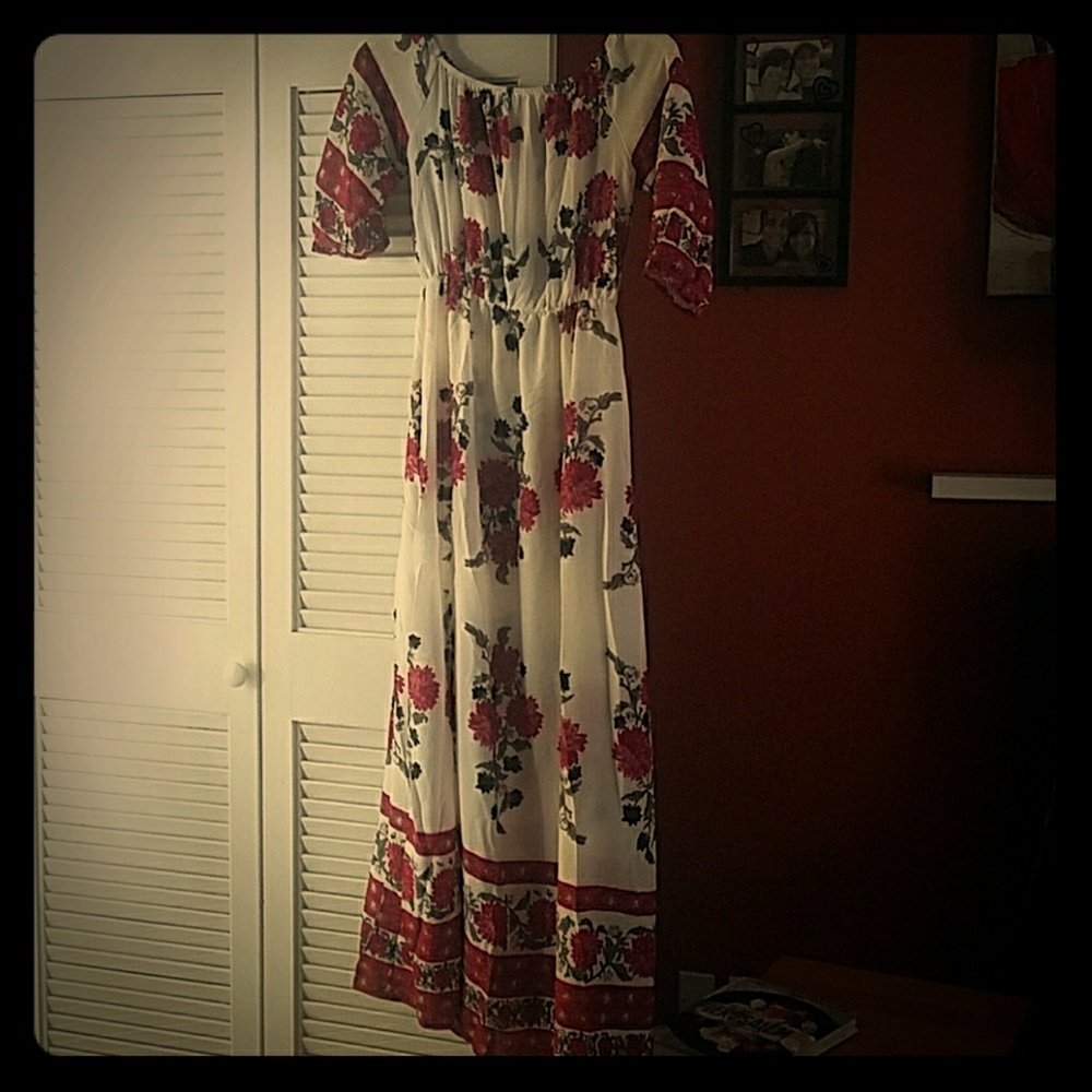 Off the shoulder white floral dress never worn